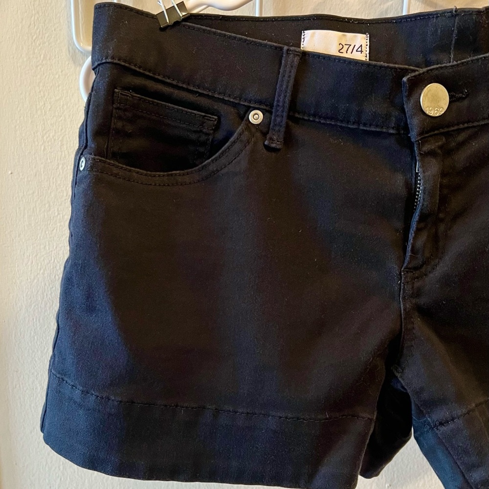🌟HOST PICK!🌟 1969 x GAP 🖤 Premium Denim 3” Low Rise Shorts - Picture 2 of 3